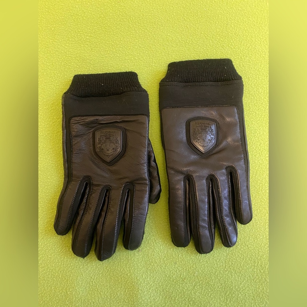 Rudsak Black Leather Gloves